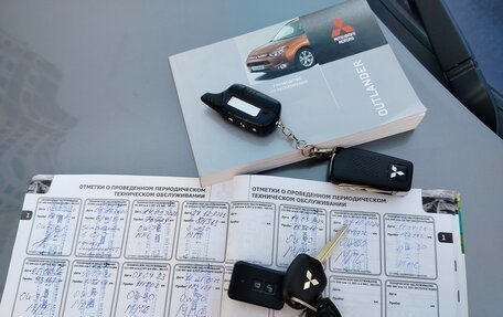 Mitsubishi Outlander III рестайлинг 3, 2012 год, 1 390 000 рублей, 18 фотография