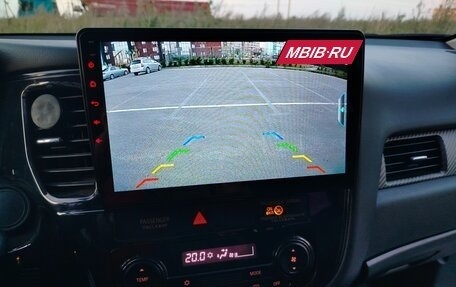 Mitsubishi Outlander III рестайлинг 3, 2012 год, 1 390 000 рублей, 40 фотография