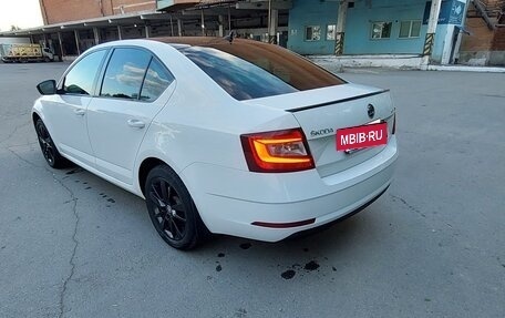 Skoda Octavia, 2018 год, 2 000 000 рублей, 5 фотография
