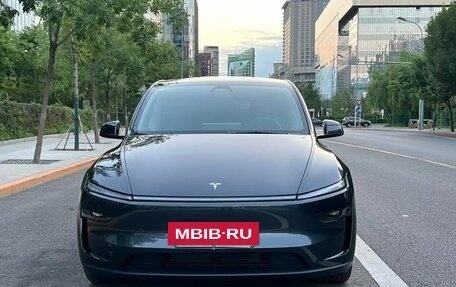 Tesla Model Y I, 2025 год, 5 507 000 рублей, 2 фотография