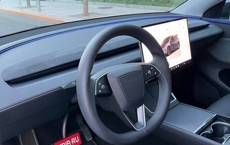 Tesla Model Y I, 2025 год, 5 507 000 рублей, 13 фотография