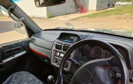 Mitsubishi Pajero iO, 1999 год, 620 000 рублей, 6 фотография