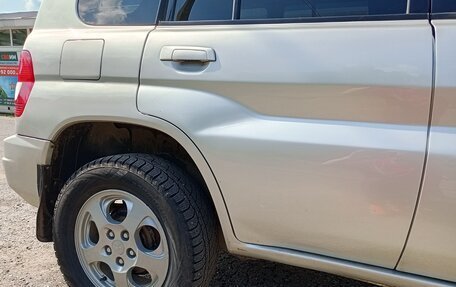 Mitsubishi Pajero iO, 1999 год, 620 000 рублей, 9 фотография