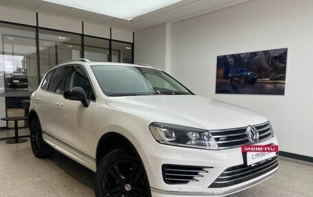 Volkswagen Touareg III, 2017 год, 3 480 000 рублей, 3 фотография