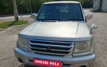 Mitsubishi Pajero iO, 1999 год, 620 000 рублей, 14 фотография