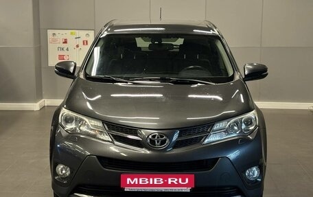 Toyota RAV4, 2014 год, 2 047 000 рублей, 2 фотография