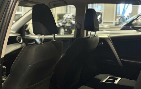 Toyota RAV4, 2014 год, 2 047 000 рублей, 10 фотография