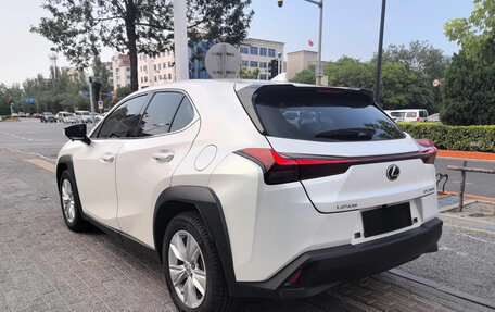 Lexus UX I, 2024 год, 3 432 000 рублей, 2 фотография