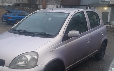 Toyota Vitz, 2000 год, 240 000 рублей, 2 фотография
