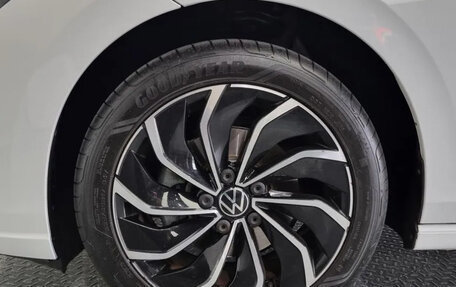 Volkswagen Golf VIII, 2022 год, 2 630 000 рублей, 5 фотография
