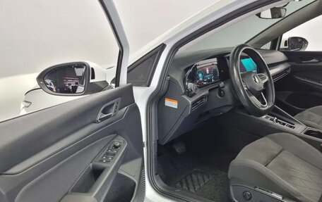 Volkswagen Golf VIII, 2022 год, 2 630 000 рублей, 11 фотография