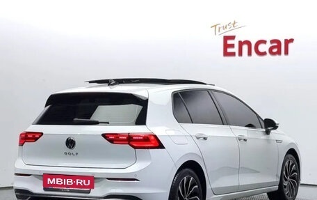 Volkswagen Golf VIII, 2022 год, 2 630 000 рублей, 2 фотография