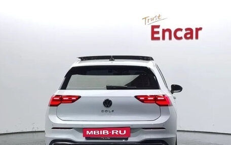 Volkswagen Golf VIII, 2022 год, 2 630 000 рублей, 4 фотография