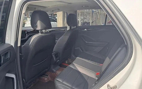 Volkswagen T-Roc I, 2021 год, 1 400 200 рублей, 9 фотография