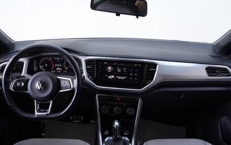 Volkswagen T-Roc I, 2021 год, 1 500 200 рублей, 8 фотография