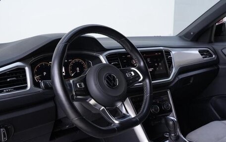 Volkswagen T-Roc I, 2021 год, 1 500 200 рублей, 7 фотография