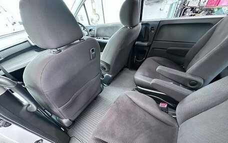 Honda Freed I, 2013 год, 735 000 рублей, 26 фотография