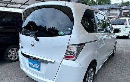Honda Freed I, 2013 год, 735 000 рублей, 33 фотография