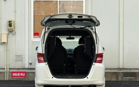 Honda Freed I, 2011 год, 715 000 рублей, 7 фотография