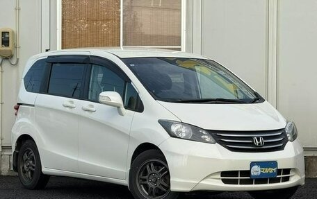 Honda Freed I, 2011 год, 715 000 рублей, 37 фотография