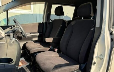 Honda Freed I, 2011 год, 715 000 рублей, 33 фотография