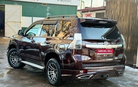 Toyota Land Cruiser Prado 150 рестайлинг 2, 2010 год, 3 300 000 рублей, 4 фотография
