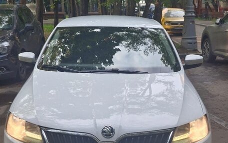 Skoda Rapid I, 2017 год, 1 050 000 рублей, 2 фотография