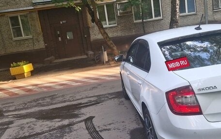 Skoda Rapid I, 2017 год, 1 050 000 рублей, 5 фотография