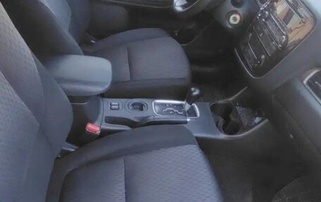 Mitsubishi Outlander III рестайлинг 3, 2013 год, 1 450 000 рублей, 5 фотография