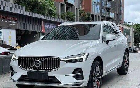 Volvo XC60 II, 2025 год, 4 100 000 рублей, 1 фотография