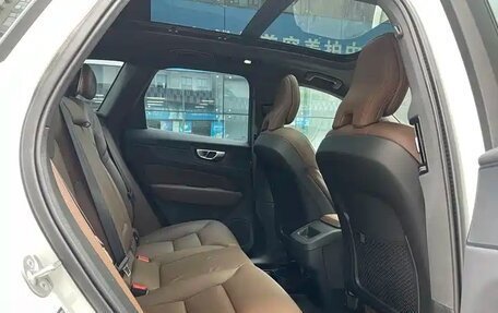 Volvo XC60 II, 2025 год, 4 100 000 рублей, 11 фотография