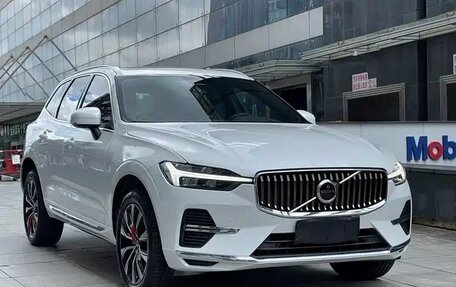 Volvo XC60 II, 2025 год, 4 100 000 рублей, 3 фотография