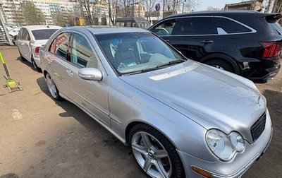 Mercedes-Benz C-Класс, 2004 год, 700 000 рублей, 1 фотография