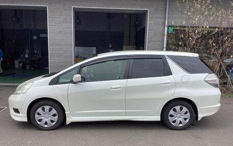 Honda Fit Shuttle I рестайлинг, 2012 год, 730 000 рублей, 2 фотография