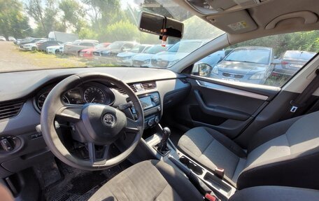 Skoda Octavia, 2015 год, 800 000 рублей, 4 фотография