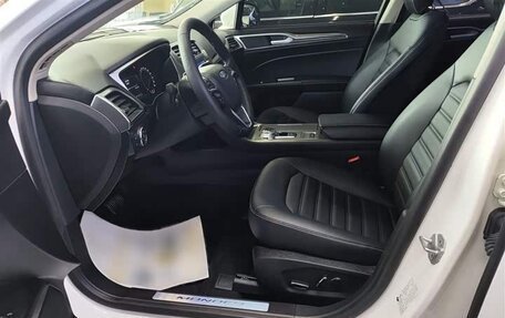 Ford Mondeo V, 2020 год, 1 990 000 рублей, 13 фотография