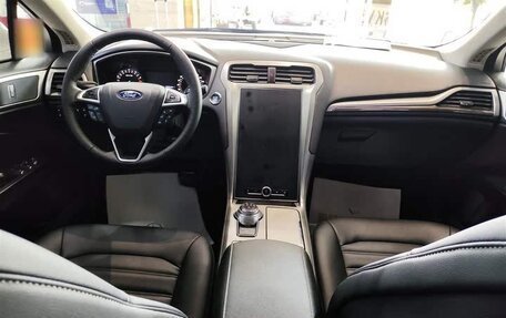 Ford Mondeo V, 2020 год, 1 990 000 рублей, 17 фотография
