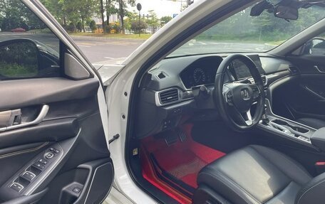 Honda Accord IX рестайлинг, 2022 год, 1 640 000 рублей, 9 фотография