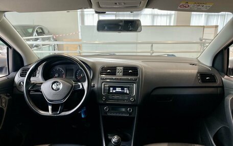 Volkswagen Polo VI (EU Market), 2016 год, 999 000 рублей, 10 фотография
