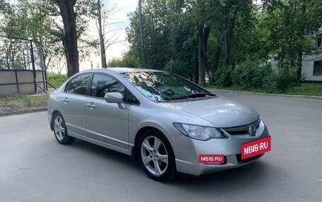 Honda Civic VIII, 2007 год, 700 000 рублей, 3 фотография