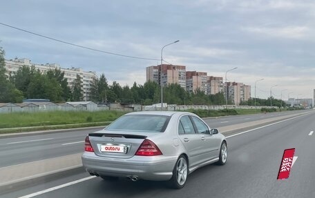 Mercedes-Benz C-Класс, 2004 год, 700 000 рублей, 3 фотография