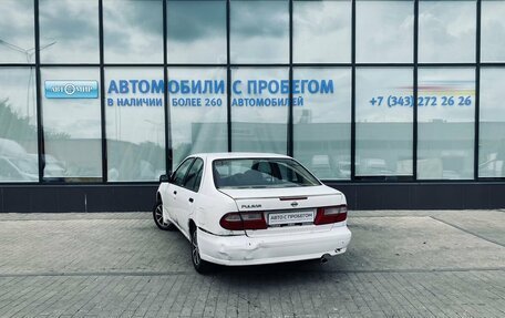 Nissan Pulsar, 2004 год, 150 000 рублей, 3 фотография