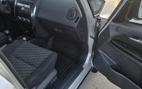 Suzuki SX4 II рестайлинг, 2008 год, 640 000 рублей, 9 фотография
