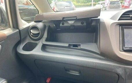Honda Fit Shuttle I рестайлинг, 2011 год, 745 000 рублей, 11 фотография