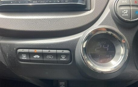 Honda Fit Shuttle I рестайлинг, 2011 год, 745 000 рублей, 13 фотография