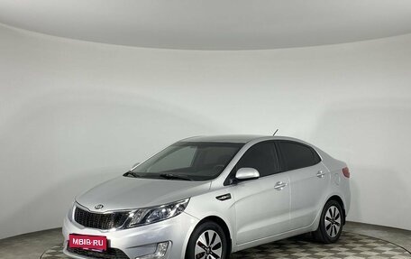 KIA Rio III рестайлинг, 2015 год, 860 000 рублей, 1 фотография