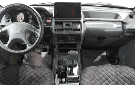 Mitsubishi Pajero III рестайлинг, 1994 год, 699 000 рублей, 11 фотография