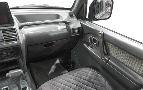 Mitsubishi Pajero III рестайлинг, 1994 год, 699 000 рублей, 12 фотография