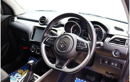 Suzuki Swift V, 2021 год, 940 000 рублей, 11 фотография