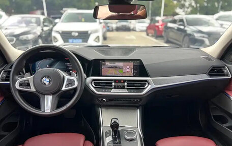 BMW 3 серия, 2022 год, 2 700 777 рублей, 10 фотография